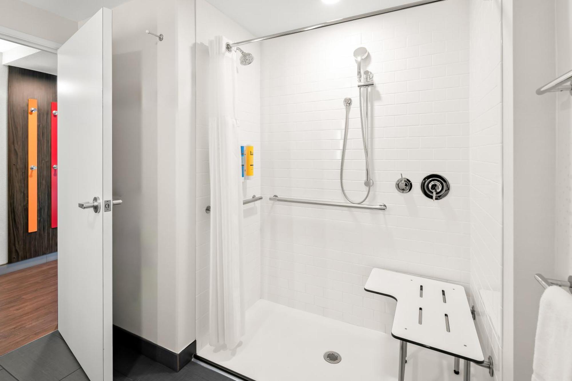 Hotel Tru By Hilton Spokane Valley, Wa